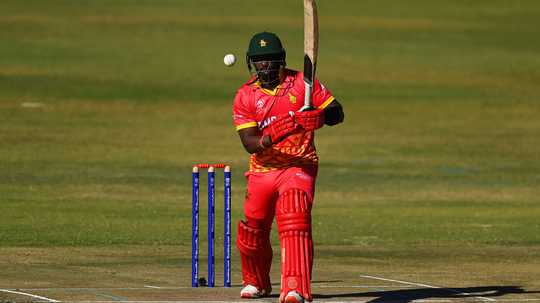 Erasmus's 88 in vain as Zimbabwe keep final's hopes alive